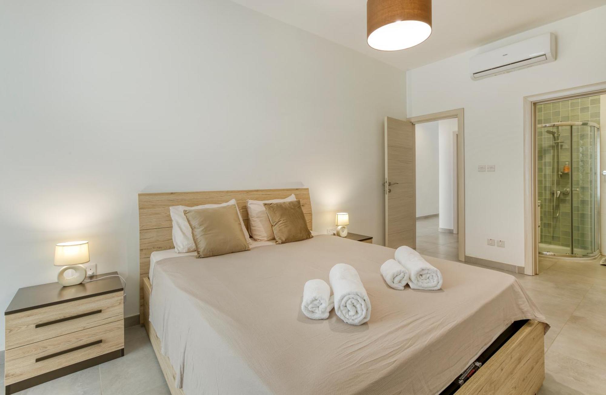 Annitchka Mansions - Apartment In Central Malta Birkirkara Exterior photo